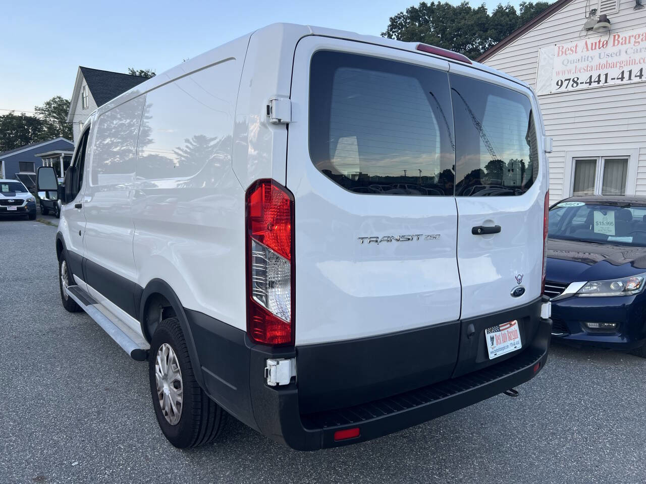 Used 2023 Ford Transit 250 Low Roof w/ Exterior Upgrade Package image 9