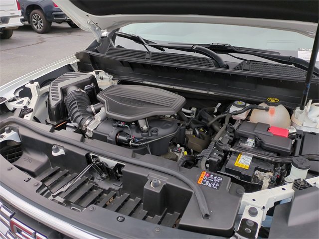 Used 2022 GMC Acadia SLT w/ Technology Package image 27