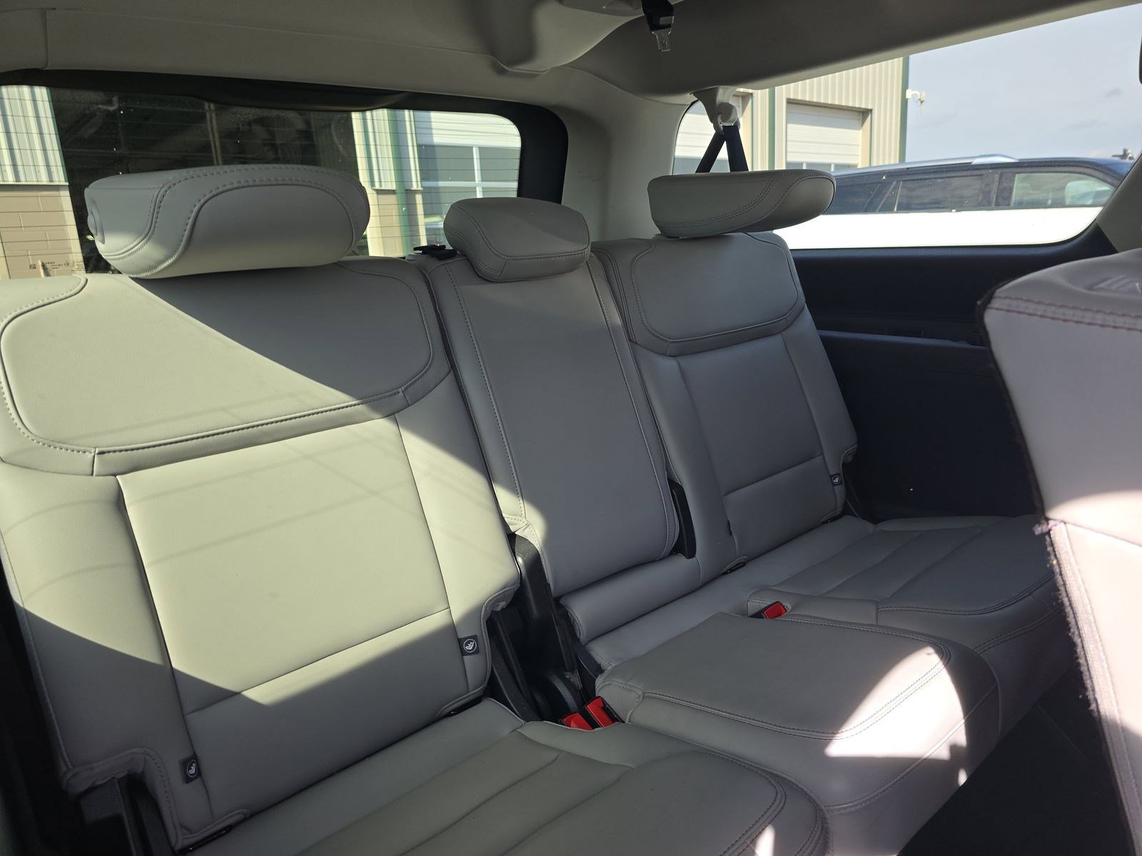 Used 2025 Ford Expedition Max Active AWD/4WD image 19