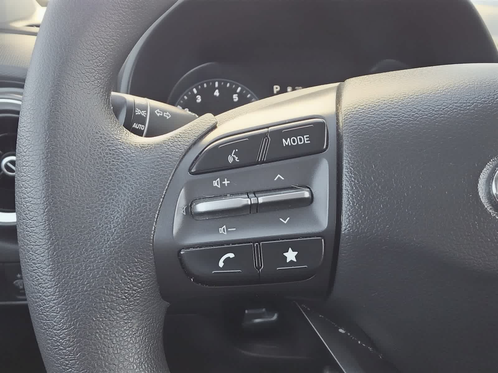 Used 2022 Hyundai Kona SEL FWD image 24