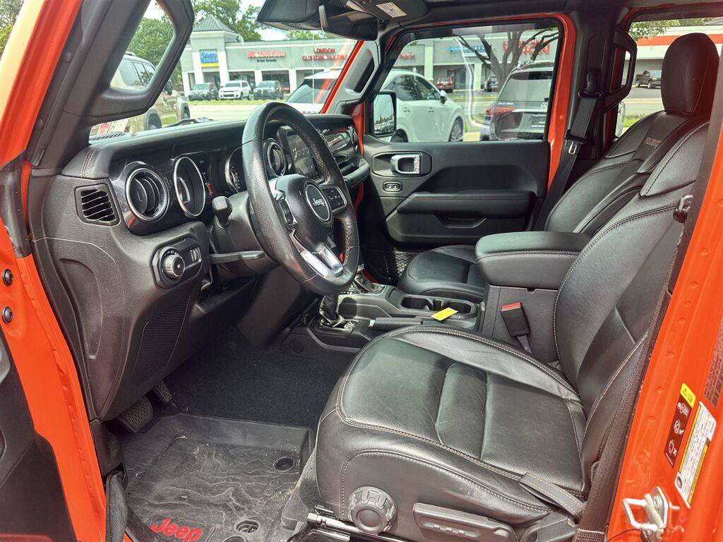 Used 2023 Jeep Wrangler Unlimited Rubicon 392 AWD/4WD image 26