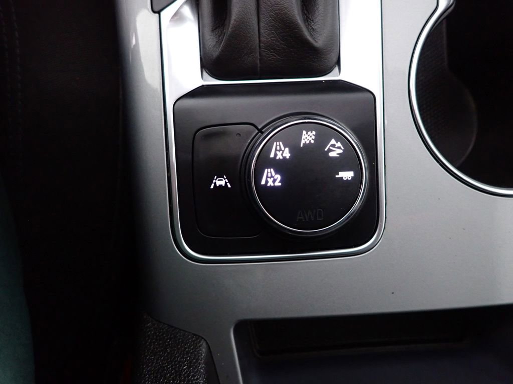 Used 2021 Chevrolet Blazer LT image 3