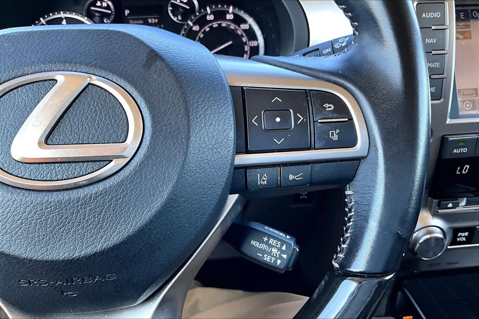 Used 2020 Lexus GX 460 Premium w/ Premium Package AWD/4WD image 25
