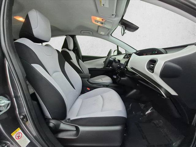 Used 2022 Toyota Prius LE FWD image 23