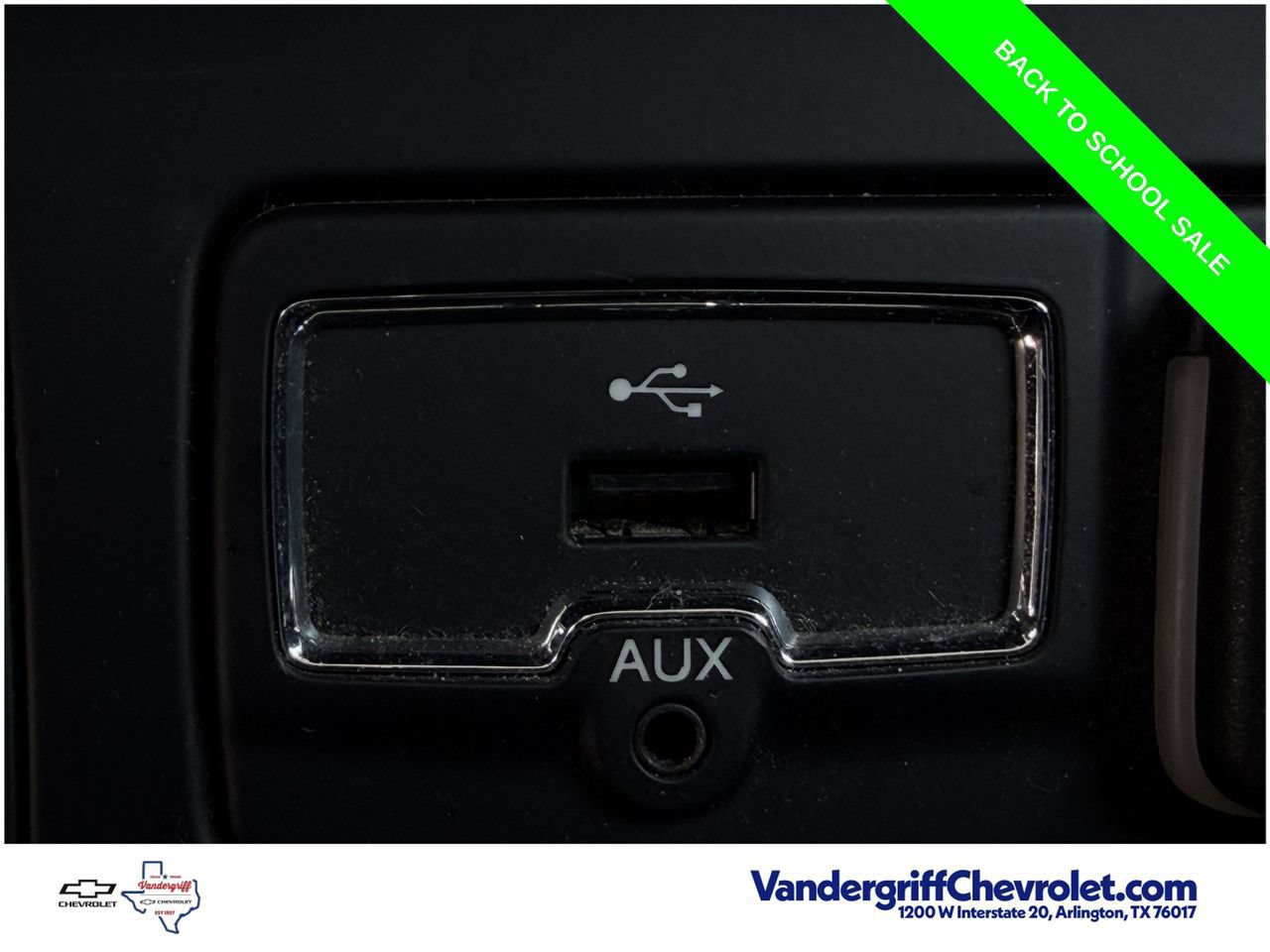 Used 2017 Jeep Renegade Limited FWD image 19