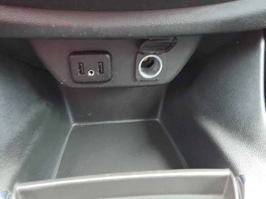 Used 2019 Chevrolet Traverse LS FWD image 18