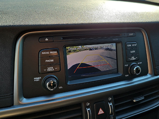 Used 2016 Kia Optima LX FWD image 17