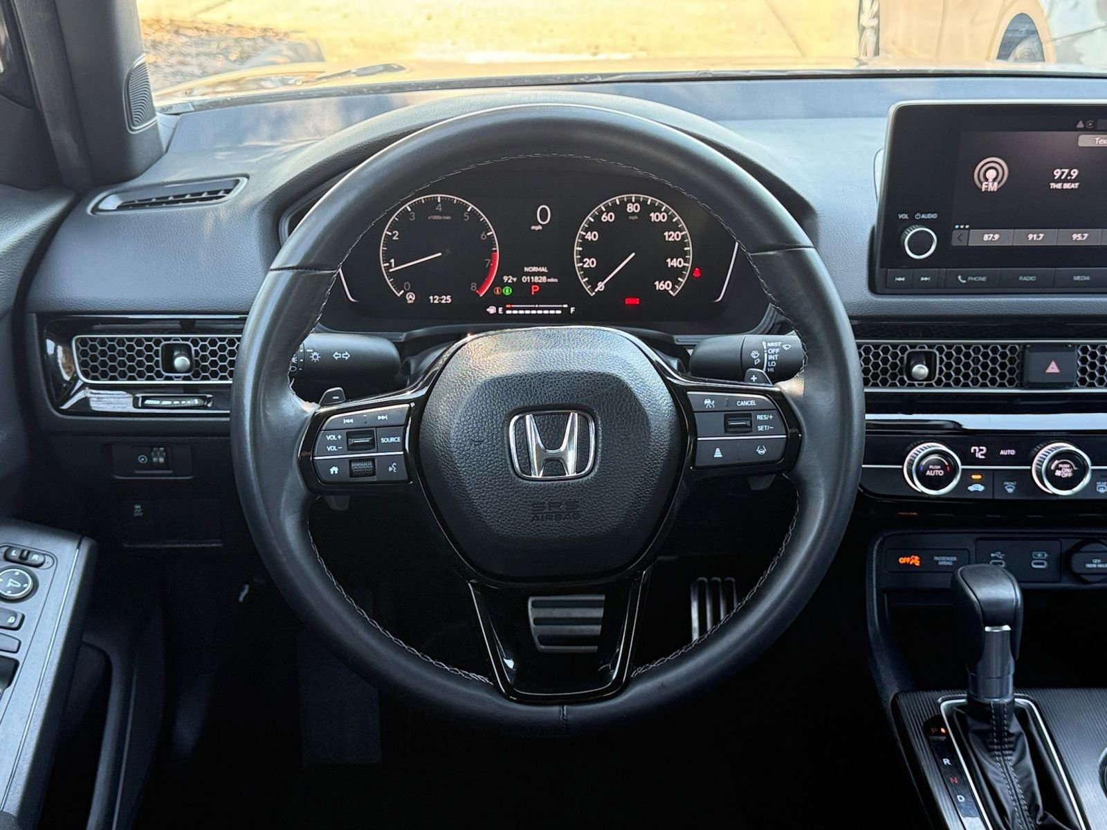 Used 2025 Honda Civic Sport image 29