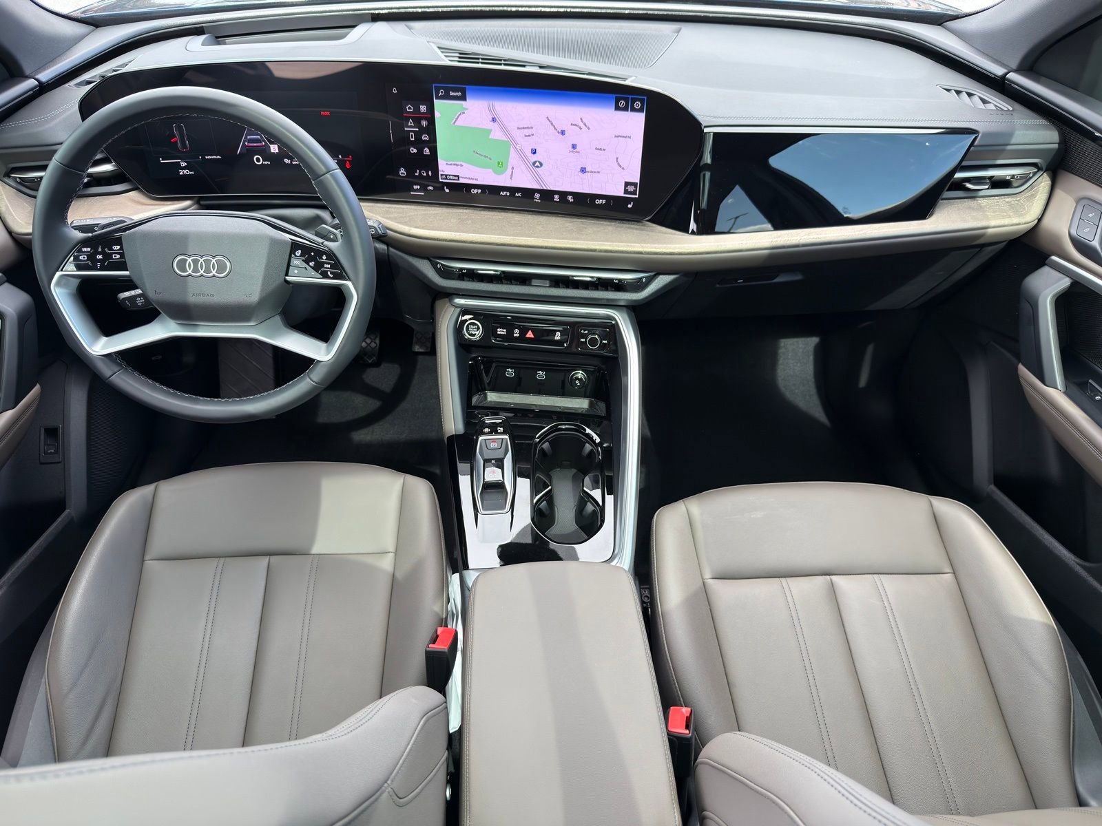 Certified 2025 Audi Q5 Premium Plus w/ Premium Plus image 24