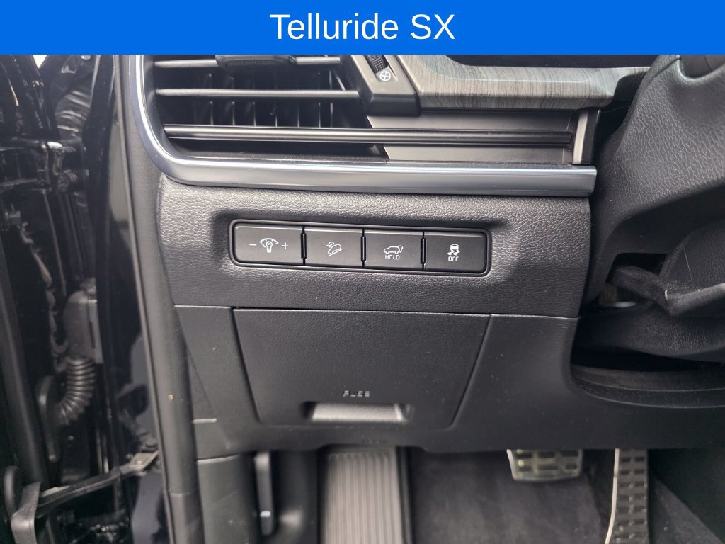 Used 2024 Kia Telluride SX FWD image 28
