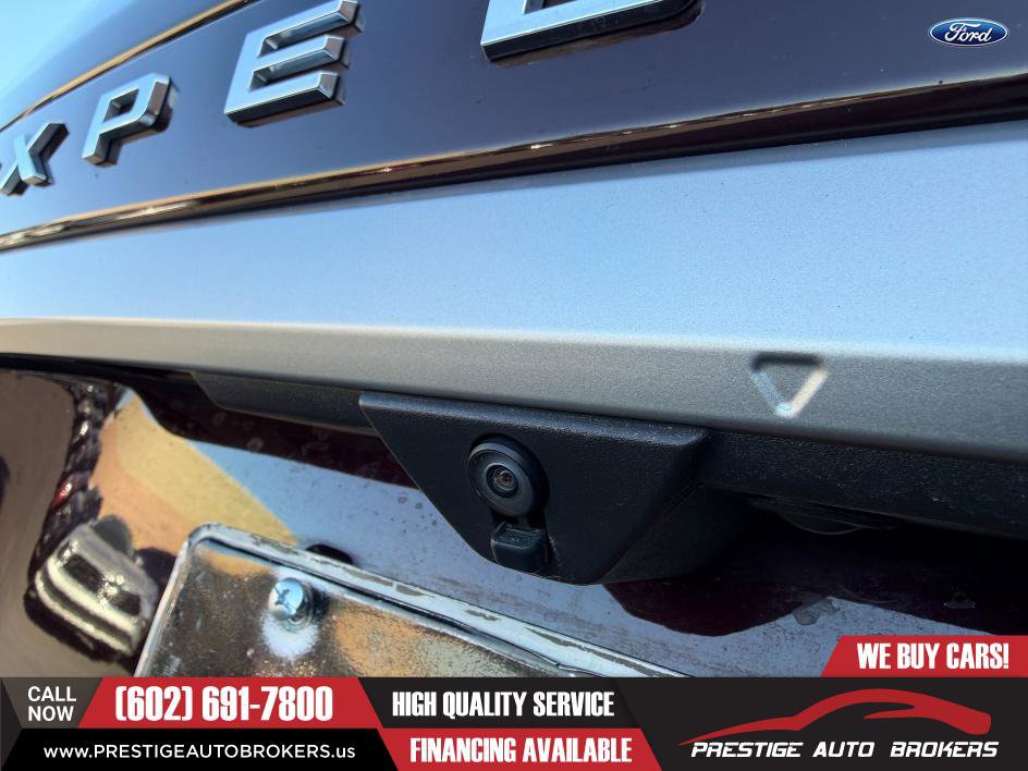 Used 2024 Ford Expedition Max XLT image 18