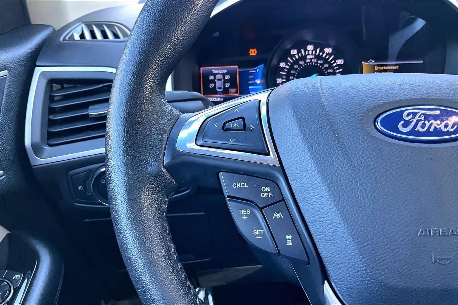 Used 2019 Ford Edge SEL w/ Equipment Group 201A FWD image 24