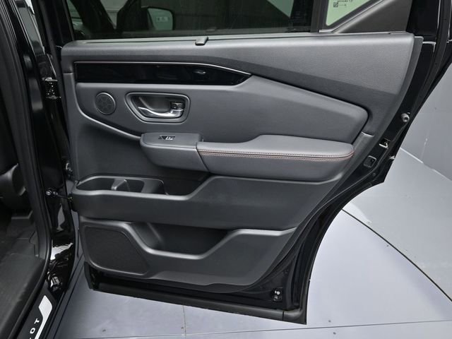 New 2025 Honda Pilot TrailSport image 21