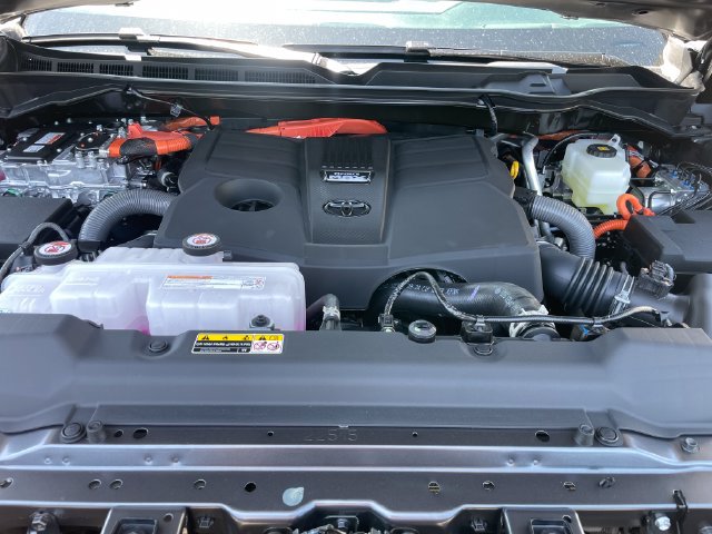 New 2026 Toyota Sequoia Platinum AWD/4WD image 32