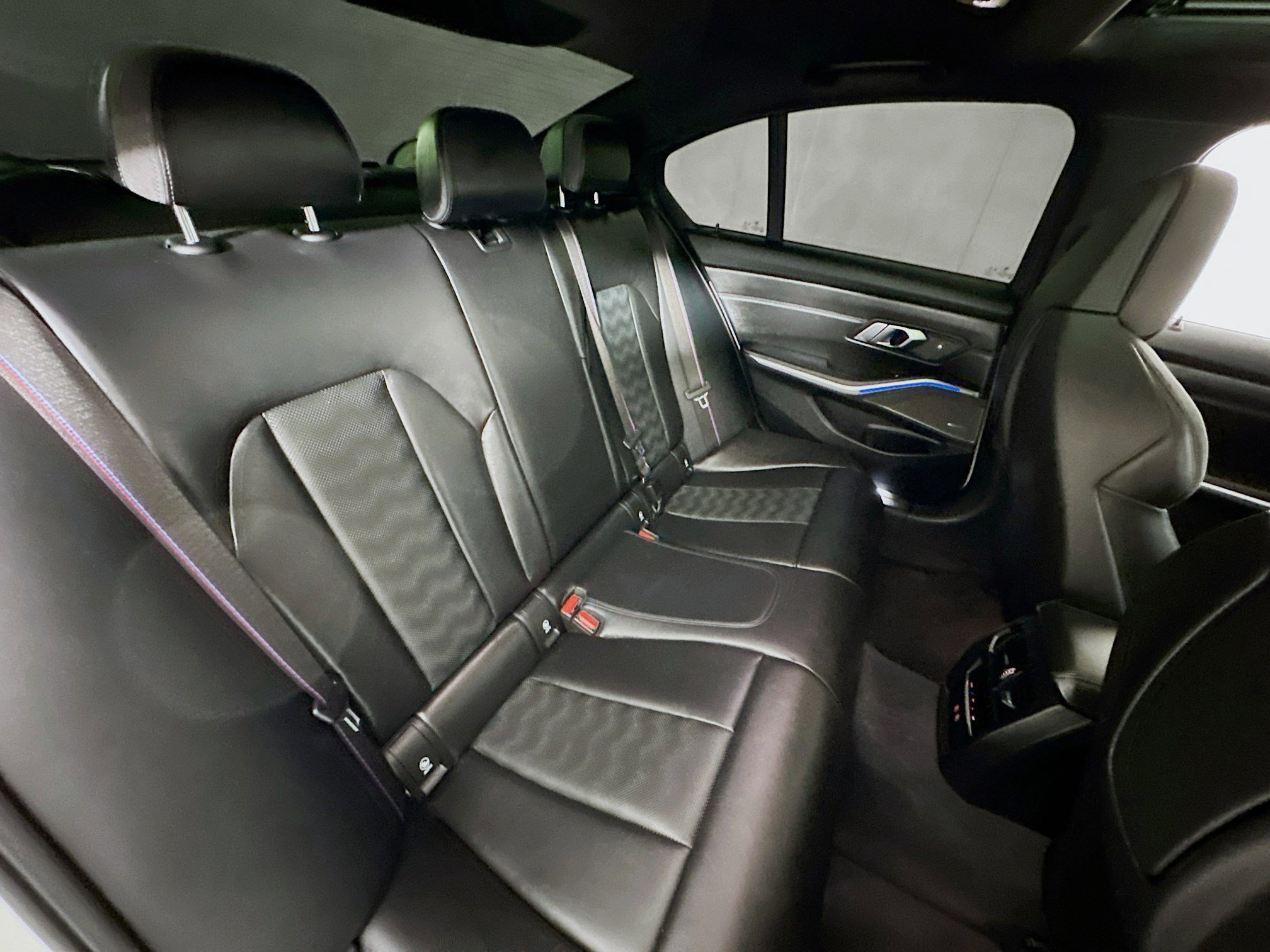 Used 2022 BMW M3 Competition w/ M Carbon Exterior Package image 26