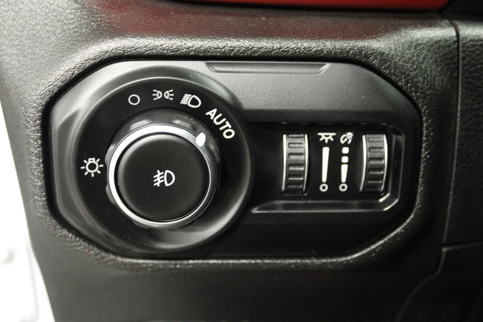 Used 2021 Jeep Wrangler Unlimited Rubicon image 34