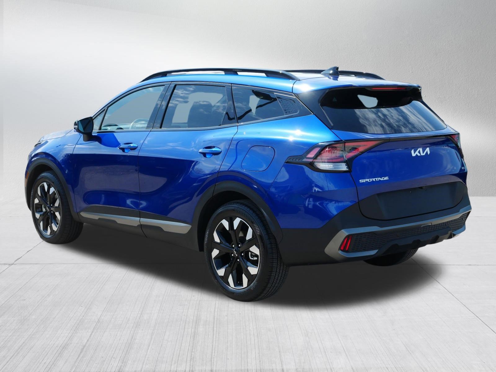 Certified 2023 Kia Sportage X-Line w/ X-Line Premium Package image 5