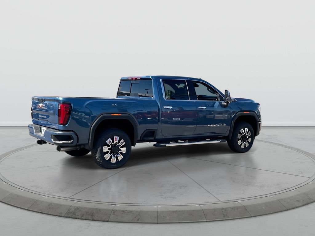 New 2026 GMC Sierra 2500 Denali w/ Denali Reserve Package AWD/4WD image 8