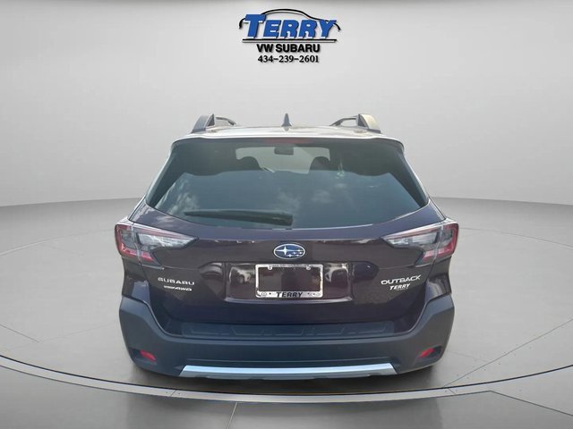 Used 2025 Subaru Outback Limited image 3