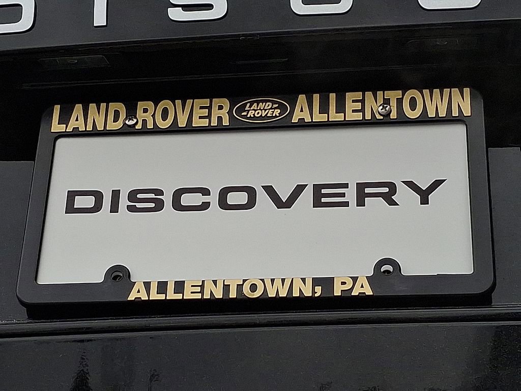 New 2026 Land Rover Discovery Limited Edition image 21