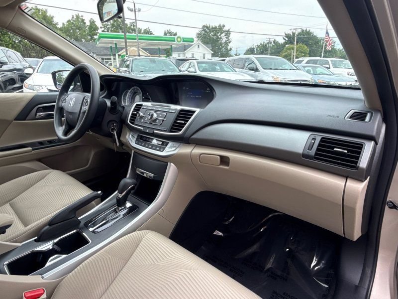 Used 2014 Honda Accord LX image 16