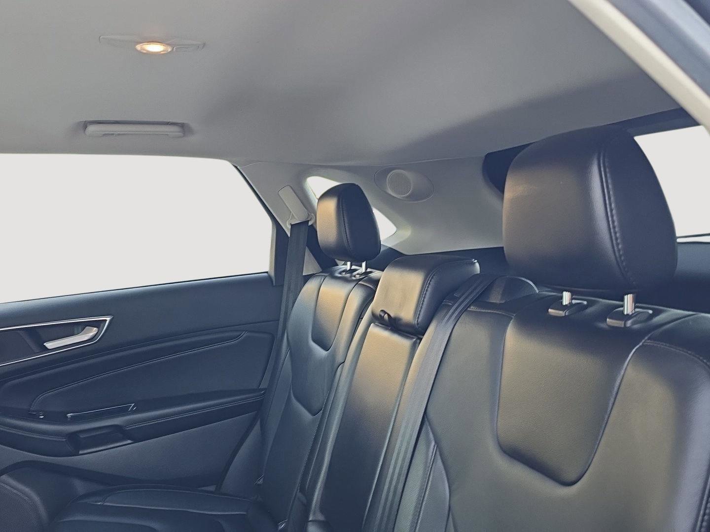 Used 2016 Ford Edge Titanium AWD/4WD image 7