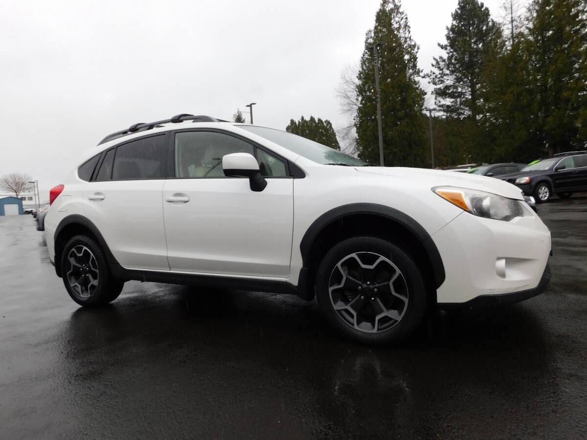 Used 2013 Subaru Crosstrek 2.0i Limited w/ Popular Pkg 2