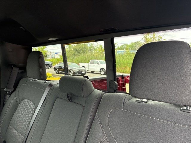 New 2026 RAM 1500 4x4 Crew Cab image 23