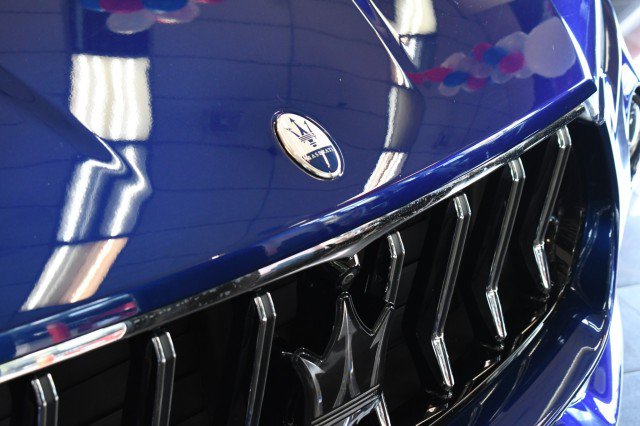 Used 2023 Maserati Levante GT AWD/4WD image 5