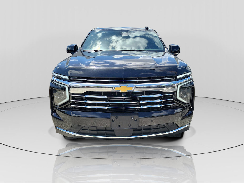 Used 2025 Chevrolet Tahoe LT RWD image 2