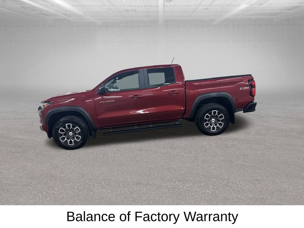 Used 2024 Chevrolet Colorado Z71 w/ Z71 Convenience Package 2 AWD/4WD image 8