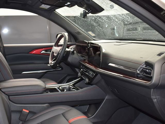 Used 2026 Chevrolet Traverse RS image 13