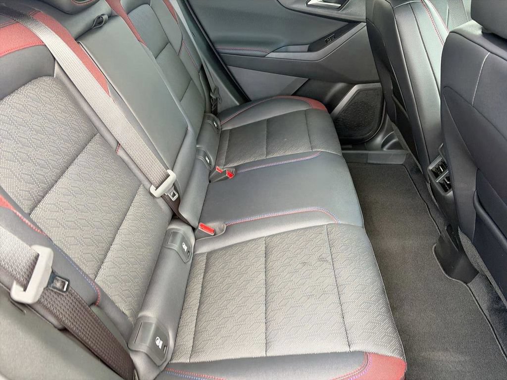 New 2026 Chevrolet Equinox RS w/ Convenience Package III FWD image 15