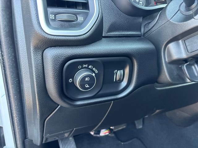 Used 2024 RAM 2500 Big Horn AWD/4WD image 14