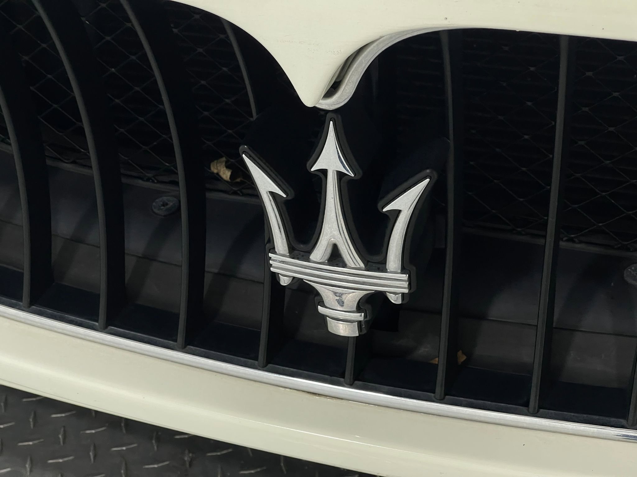 Used 2017 Maserati GranTurismo Convertible image 33