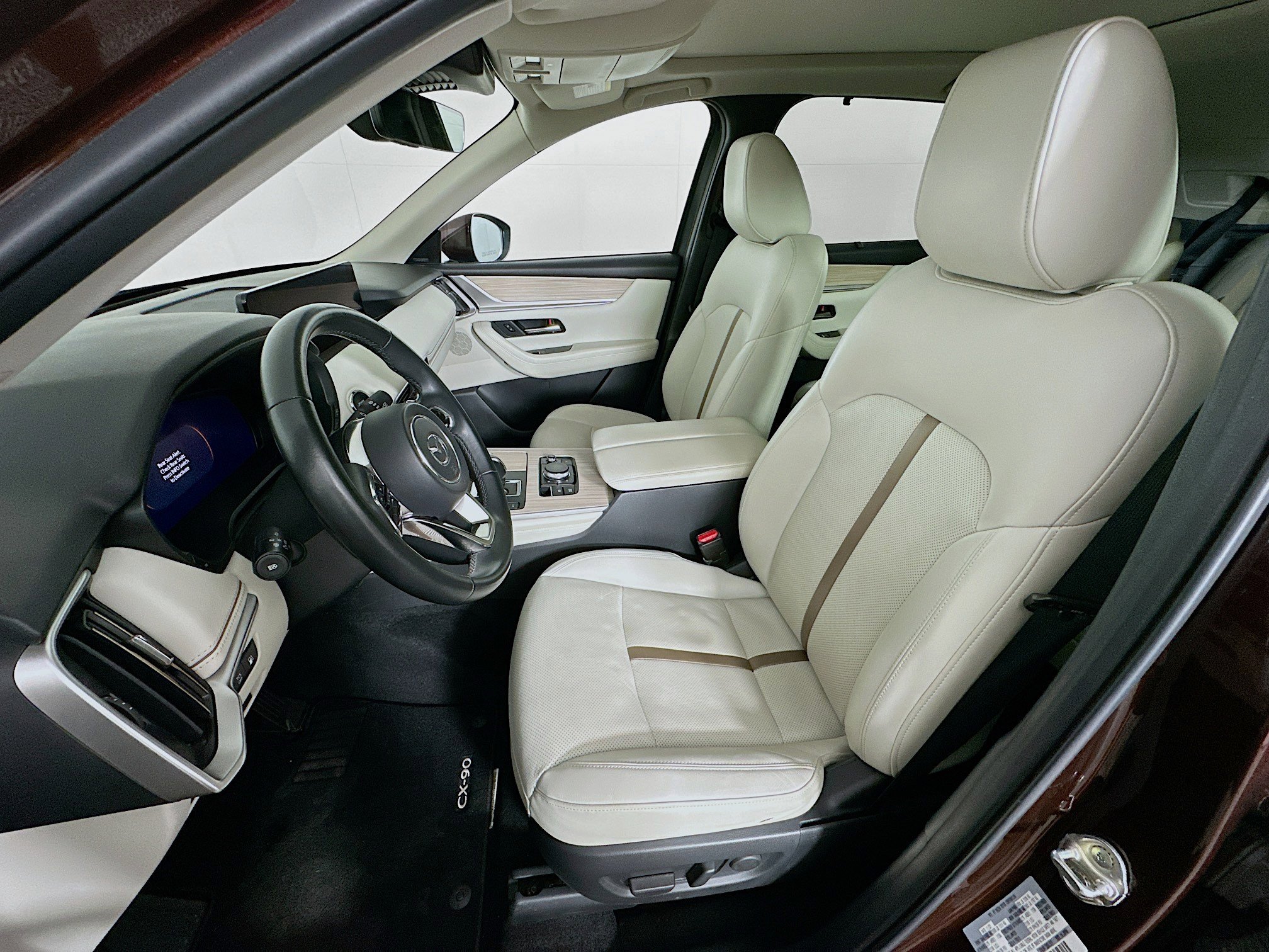 Used 2024 MAZDA CX-90 Plug-In Hybrid w/ Premium Plus image 13