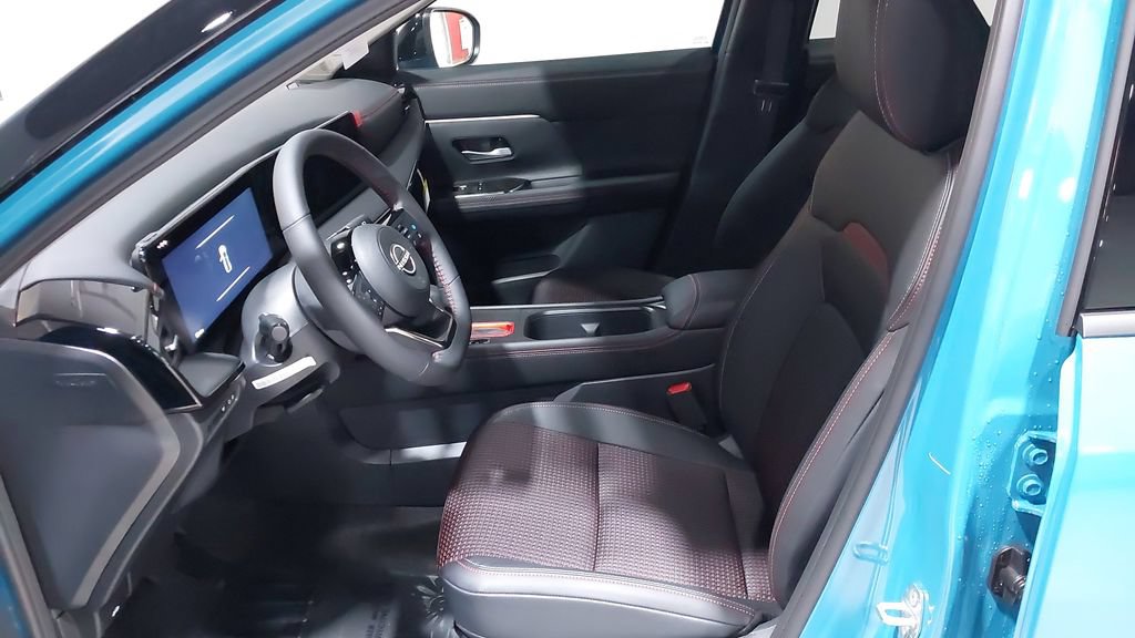 New 2026 Nissan Kicks SR w/ Illumination Package AWD/4WD image 20