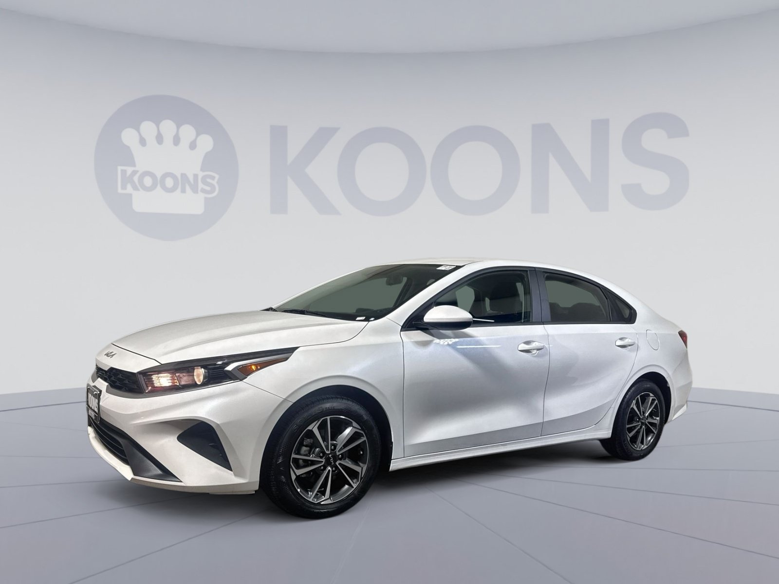 Used 2024 Kia Forte LXS FWD image 1