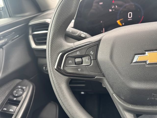 Used 2025 Chevrolet TrailBlazer LT AWD/4WD image 14