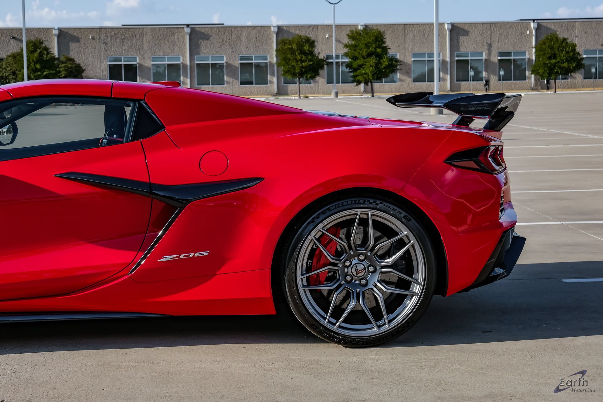 Used 2024 Chevrolet Corvette Z06 w/ Z07 Performance Package RWD image 10