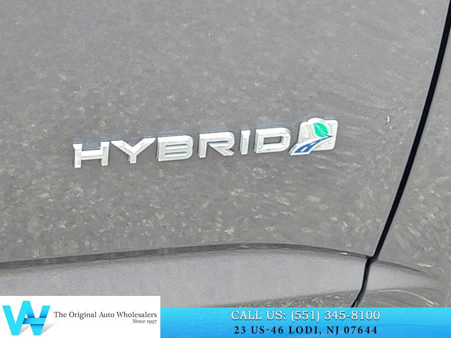 Used 2013 Ford C-MAX SEL FWD image 16