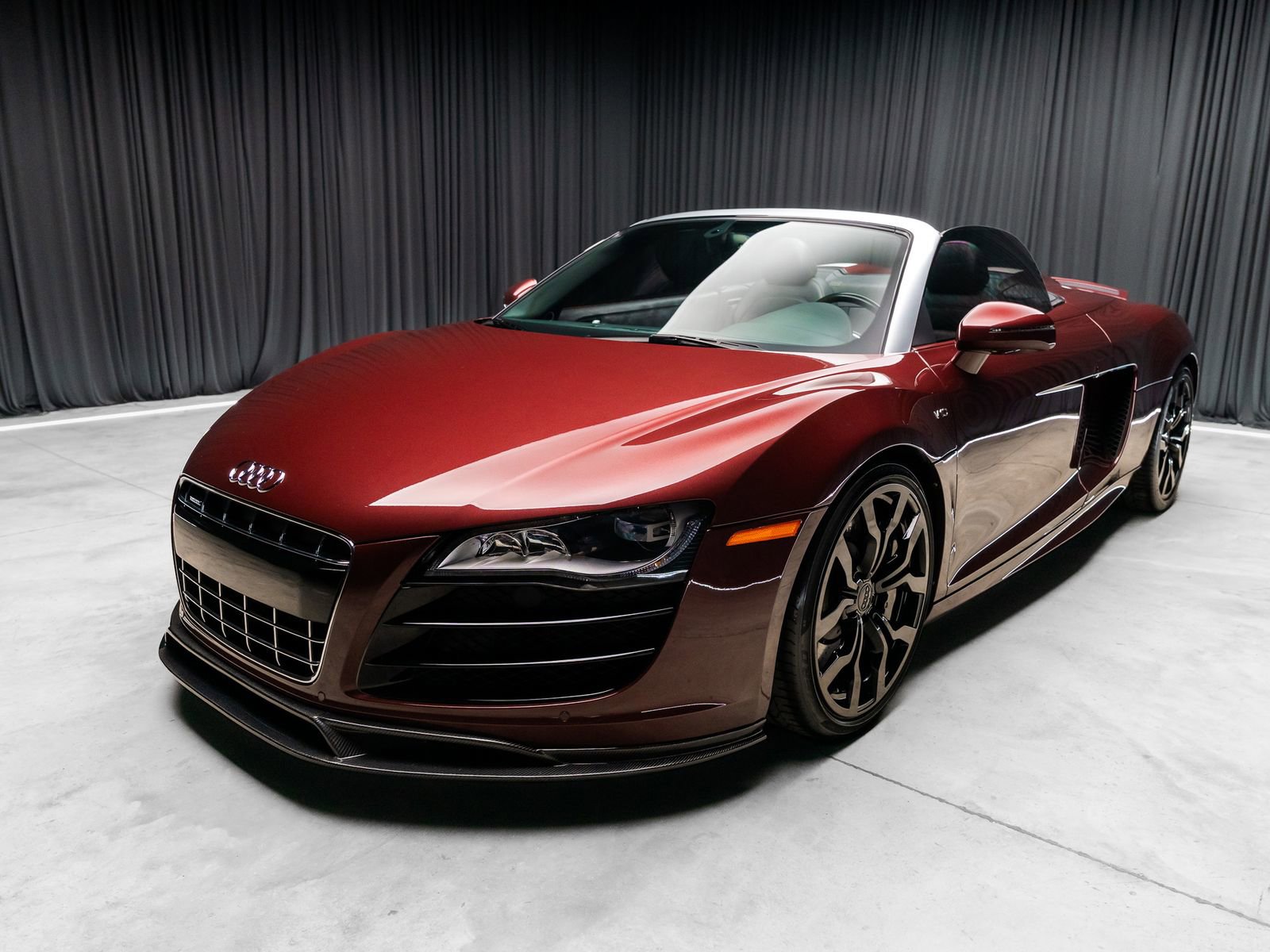 Used 2011 Audi R8 V10 image 14