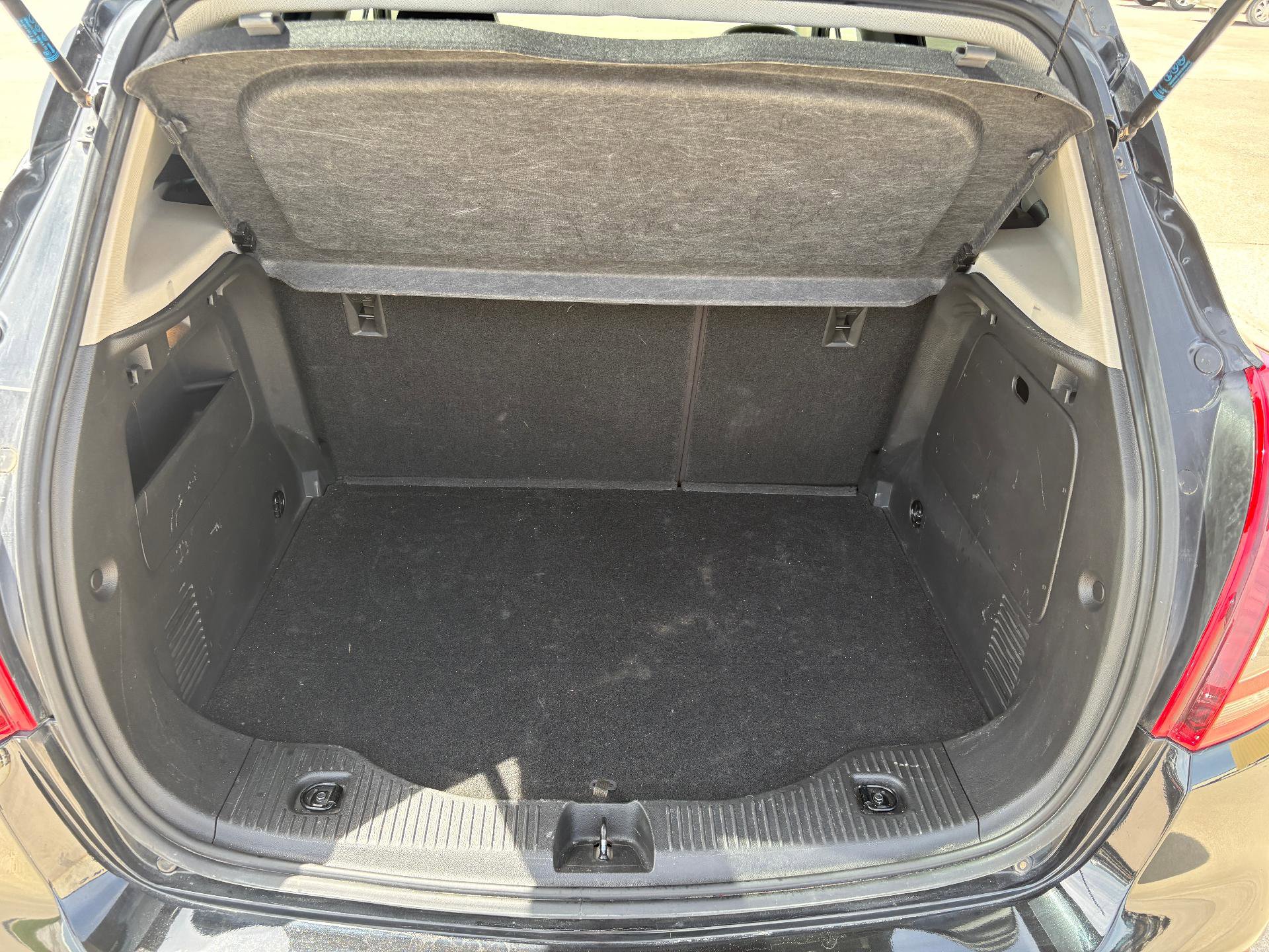 Used 2019 Buick Encore Essence AWD/4WD image 14