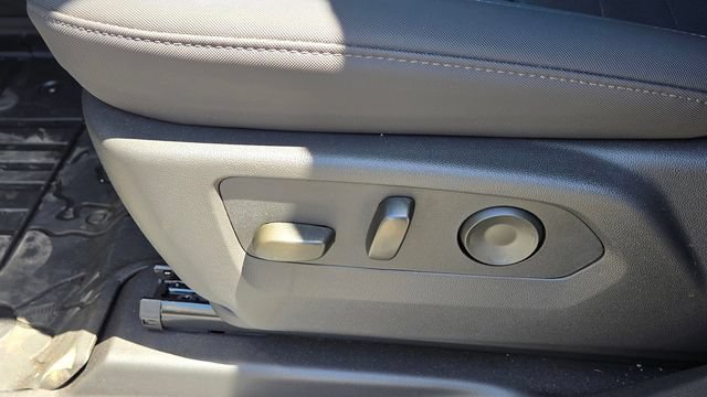 Used 2026 GMC Hummer EV SUV AWD/4WD image 14