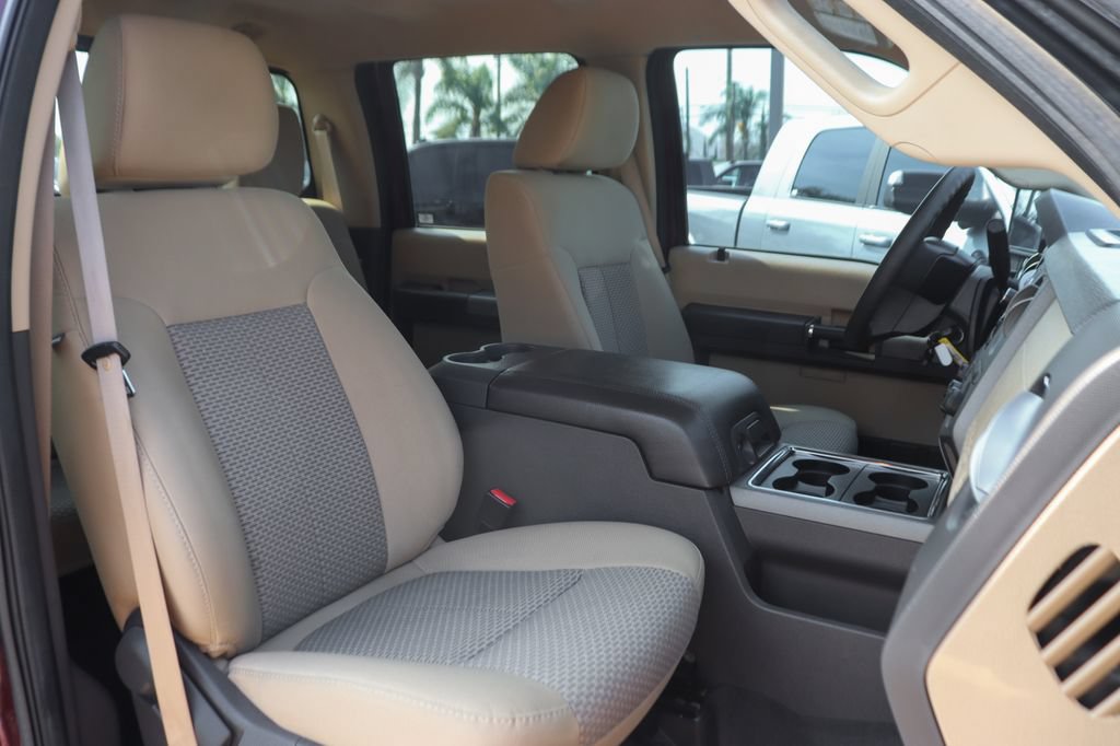 Used 2011 Ford F250 XLT w/ XLT Premium Pkg AWD/4WD image 33