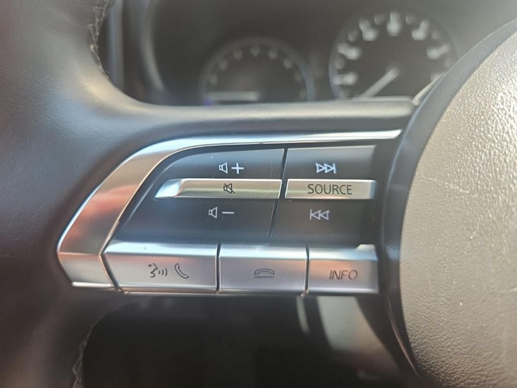 Used 2025 MAZDA CX-50 AWD 2.5 Hybrid w/ Premium Pkg image 16