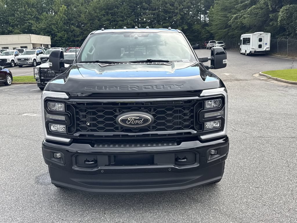 Used 2025 Ford F350 Lariat w/ Lariat Ultimate Package AWD/4WD video 2