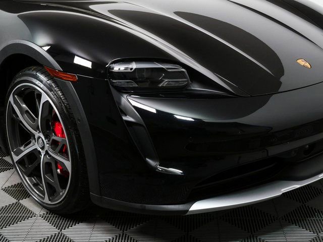 Certified 2024 Porsche Taycan 4S image 39