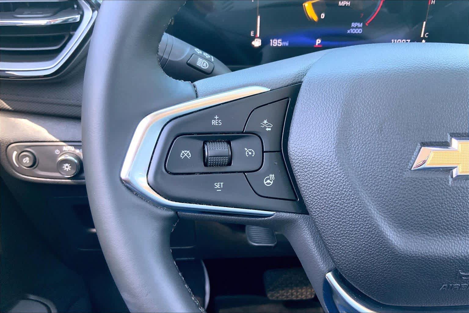 Used 2025 Chevrolet TrailBlazer LT w/ Convenience Package FWD image 48