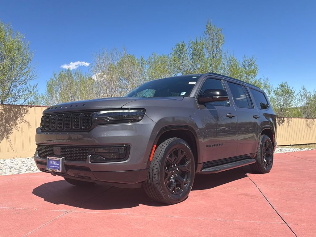 Used 2023 Jeep Wagoneer Series II image 3